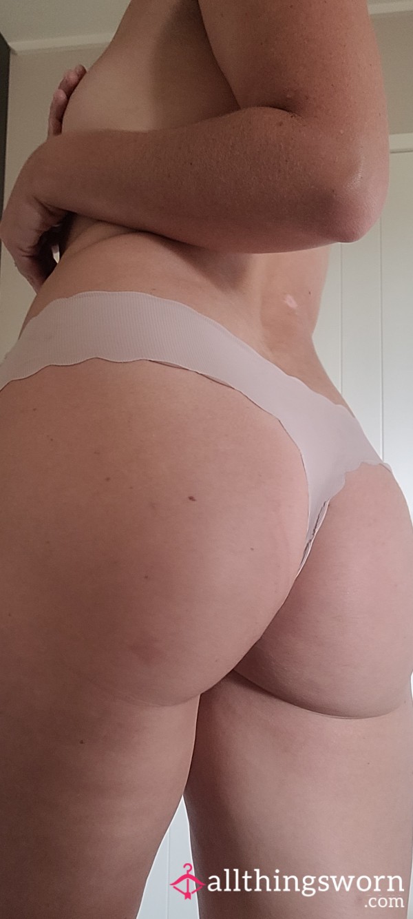 Pink Seamless Old Stained Thong