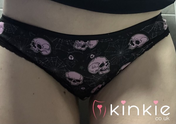 Pink Skull Thong