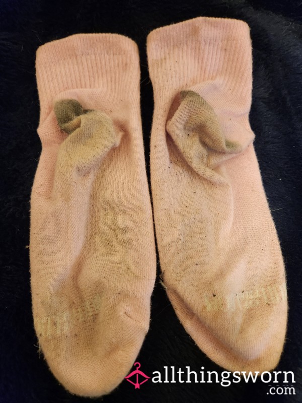 Pink Soft Fruit Of The Loom Socks With Dirty Soles