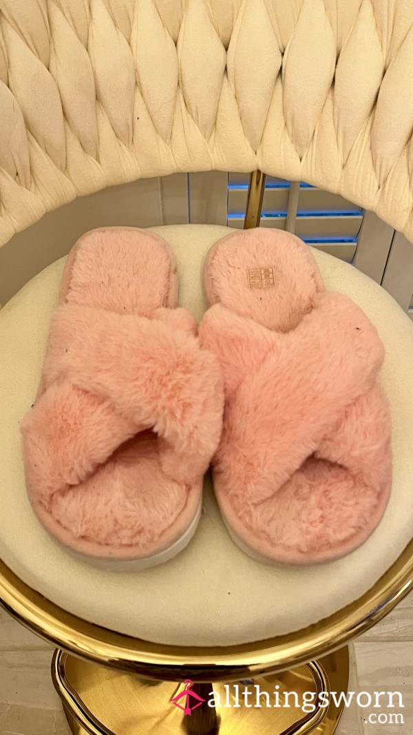 Pink Soft Slippers Size 8