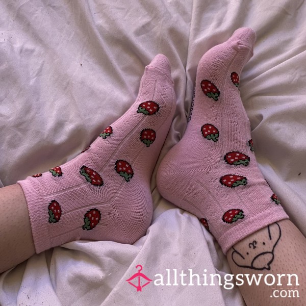 Pink Strawberry Cotton Socks🍓