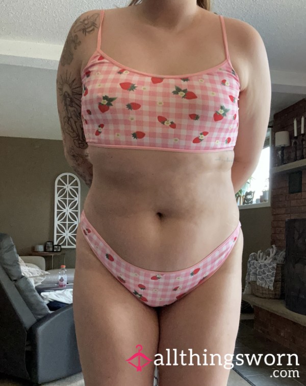 Pink Strawberry Set