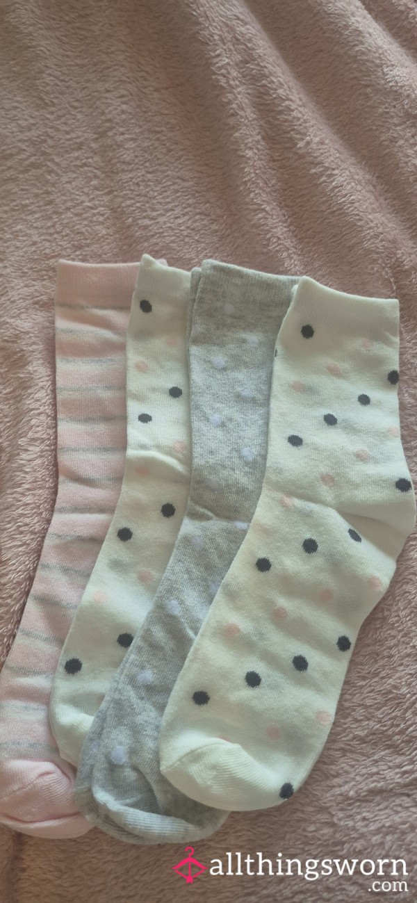 Pink Stripe / White Spots