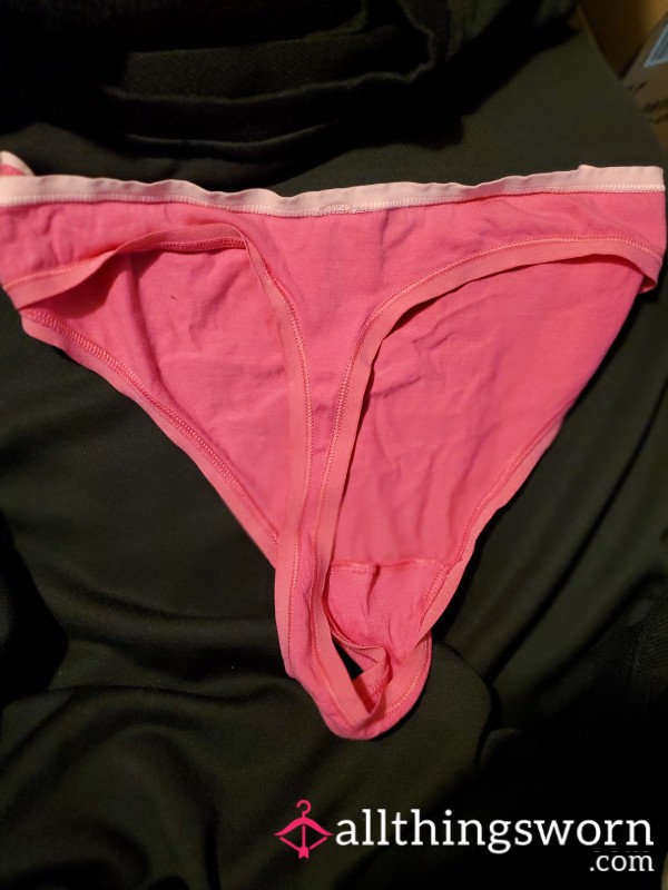 Pink Thong 🖤