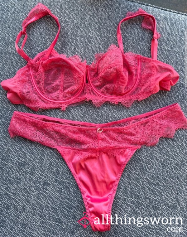 PINK THONG & BRA