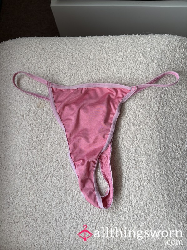 Pink Thongs 💕