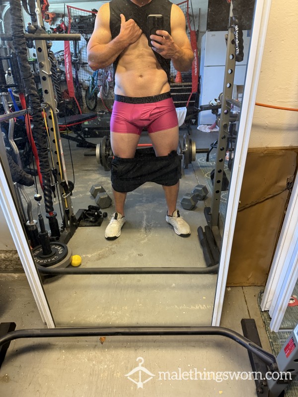 PINK UA