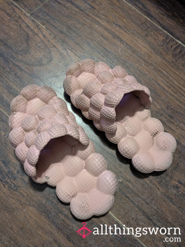 Pink Unique Smelly Chanclas! 😜
