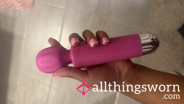 Pink Vibrator I Use Every Week 💦🥰