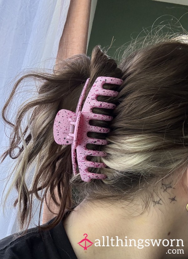 Pink W Splatter Claw Clip