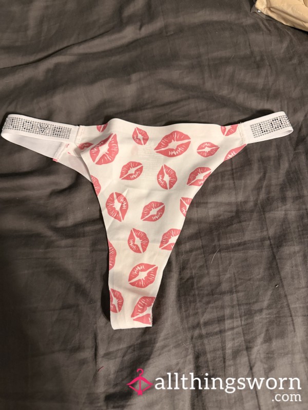 Pink & White 💋 Thong