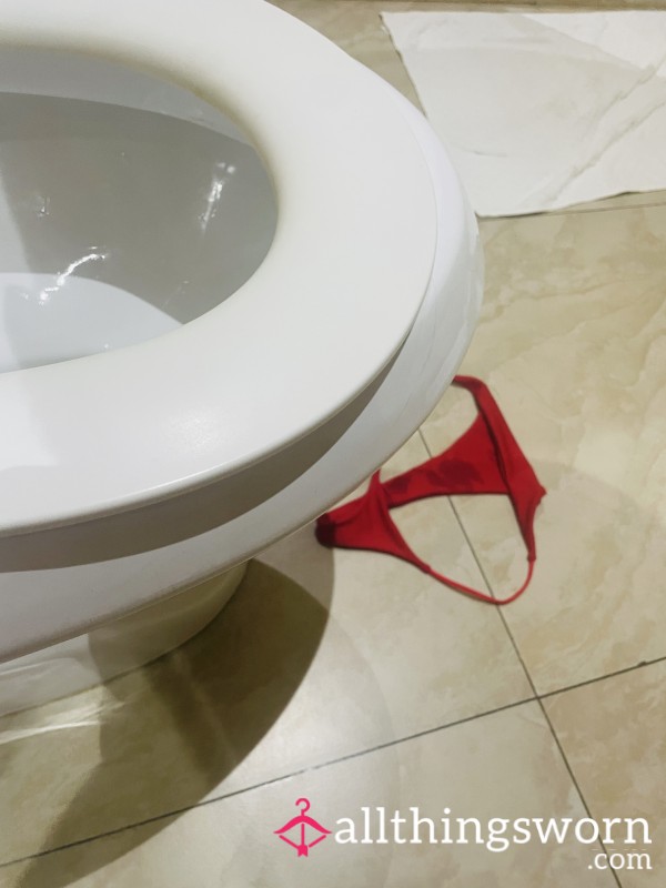 Pi*sing In My Red Bikini Thong -  Thong/Video/Fotos - RARE