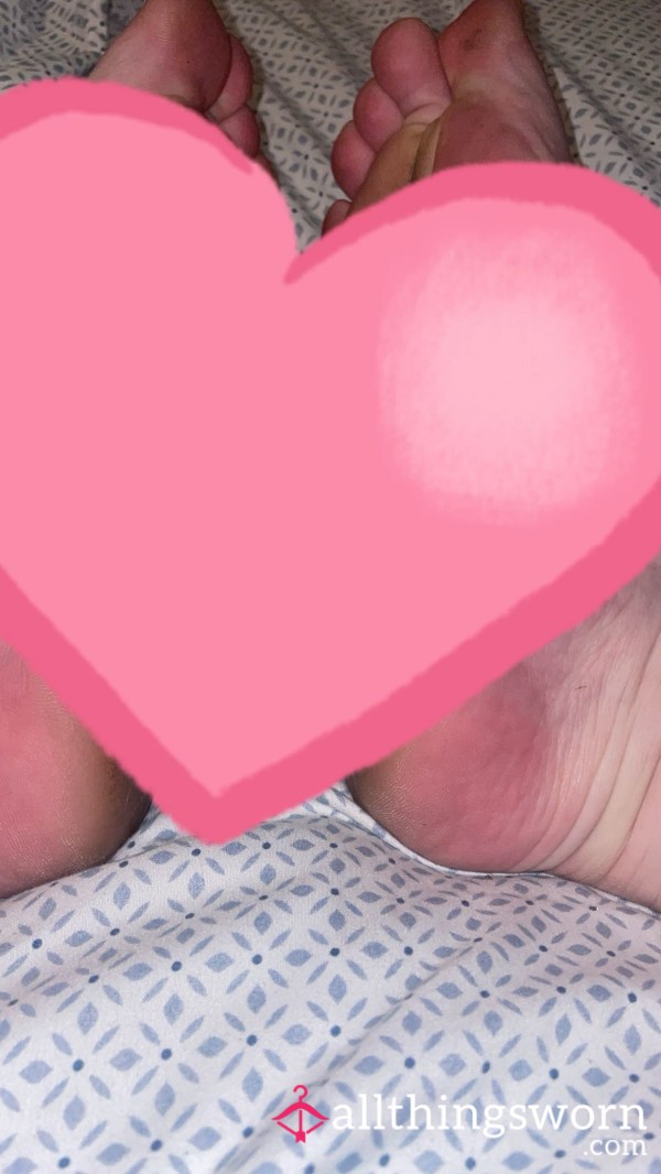 Pixelated Feet Pic For Losers 👣