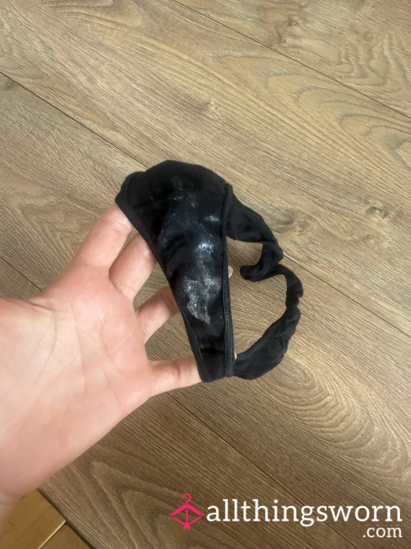 Plain Black Creamy Thongs