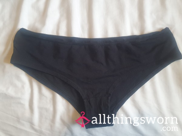 Plain Black Panties ⚫️
