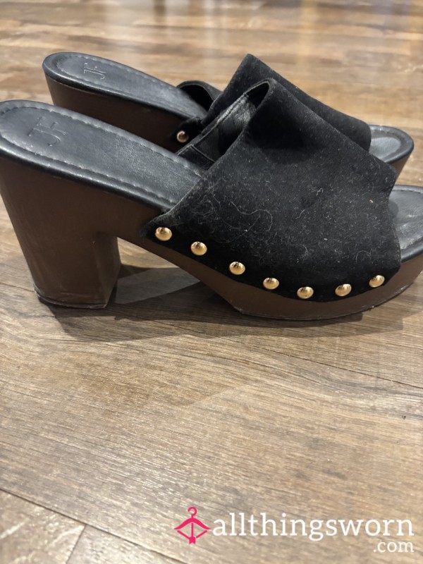 Platform Very Worn Clogs