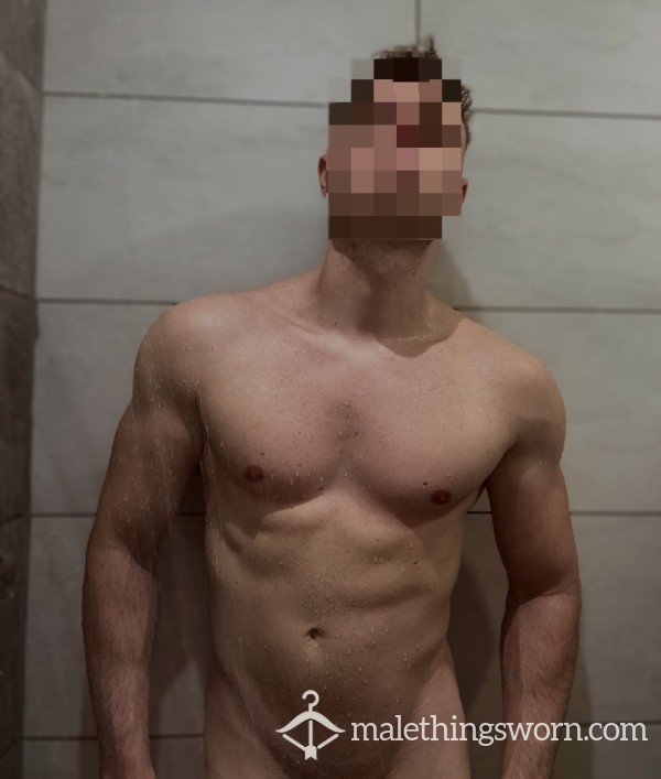 Playing In The Gym 🚿