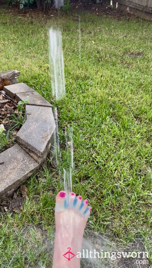 Playing In The Texas Spring Rain With Toe Spreaders