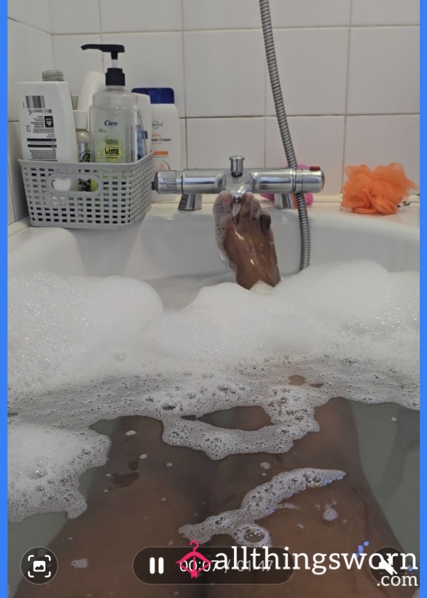 Playing Solo In The Bath