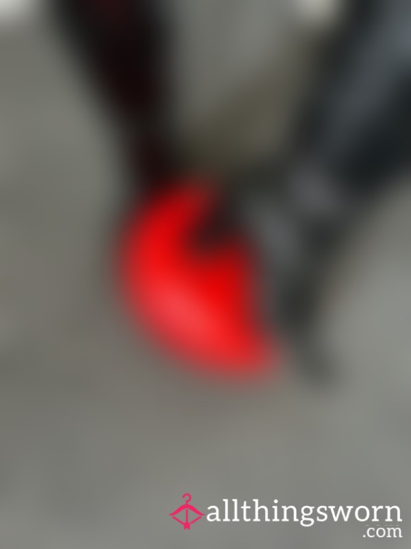 Playtime With My S**y Boots & Balloons…