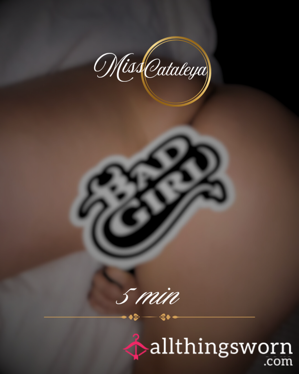 Pleasing That Pu**y While Watching Porn