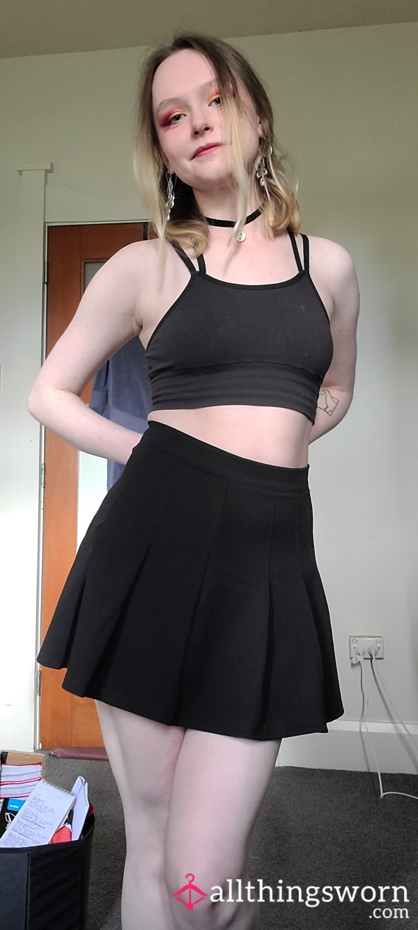 Pleated School Skirt Black