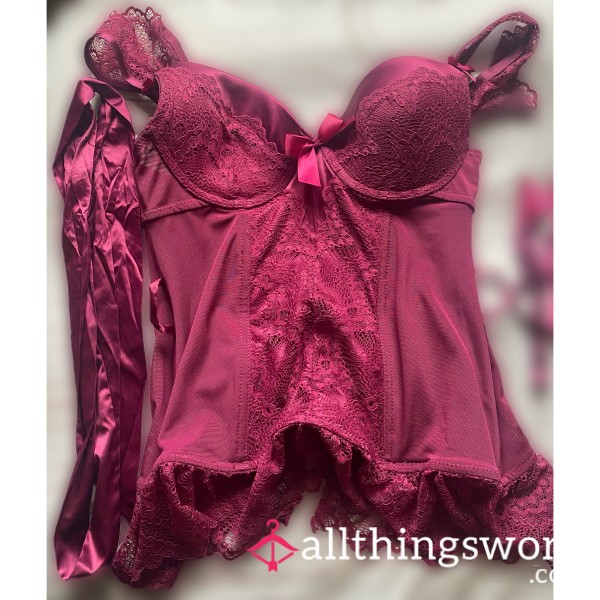 Plunge Basque & Thong 😈💜
