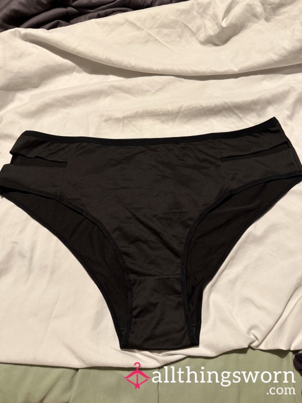 Plus Size Knickers | Cutout Detail | Black
