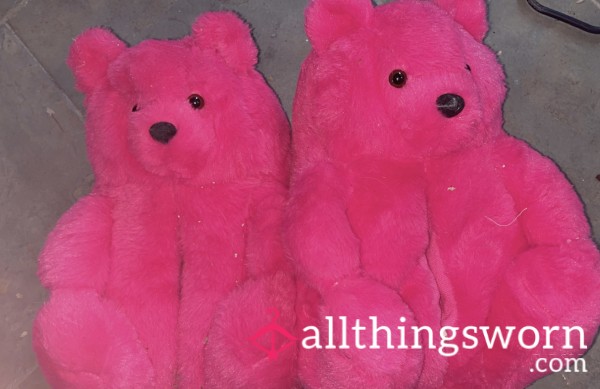 Plush Hot Pink Teddy Bear Fluffy Fuzzy Slippers 💖🐻