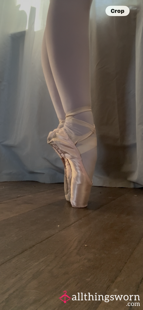 Pointe Shoes