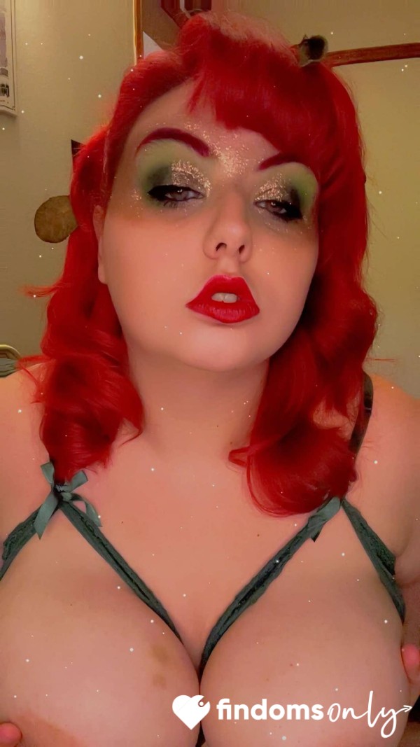 Poison Ivey Goddess Photos To Worship