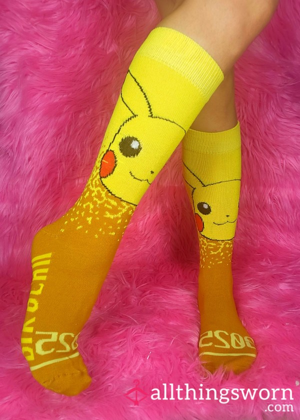 ⚡️Pokémon Pikachu Socks Anime Yellow Tall Soft Stretchy Knee High Socks Asian Japanese Feet Petite Arched Feet Fetish/Foot Worship Gym Girl Workout Fitness Model