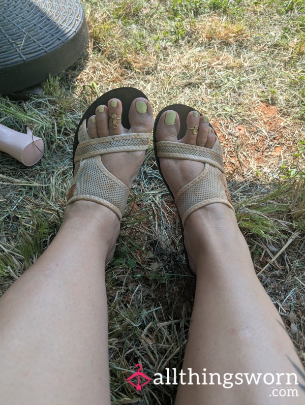 Polish Choice And Custom Big Toe Design