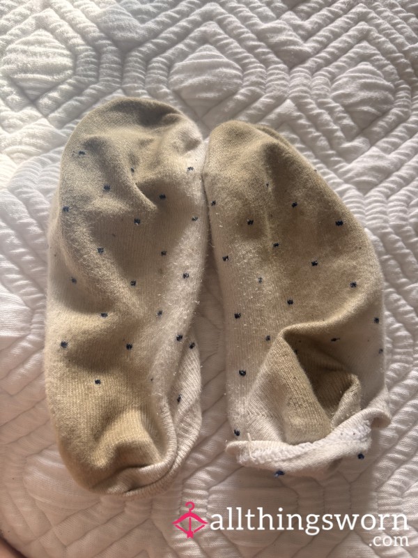 *WORN WELL* Polka-dot Trainer Socks