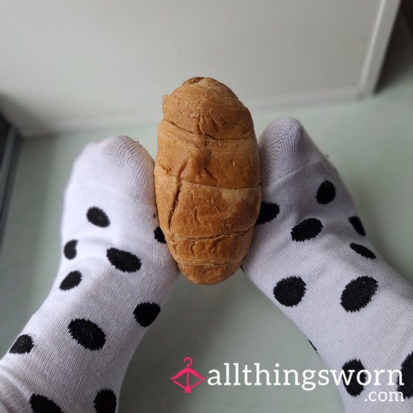 Polkadots And Croissant Crushing 😈