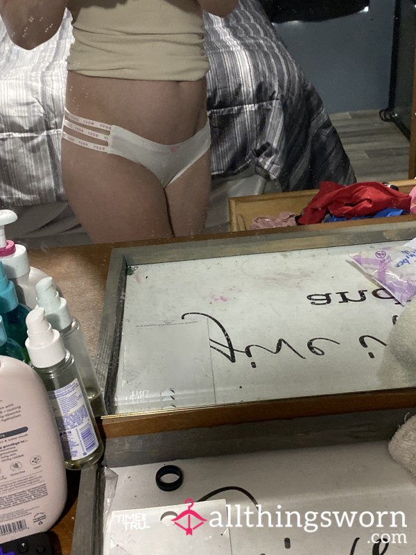 Polyester White Panties With Pink Heart And Lettere