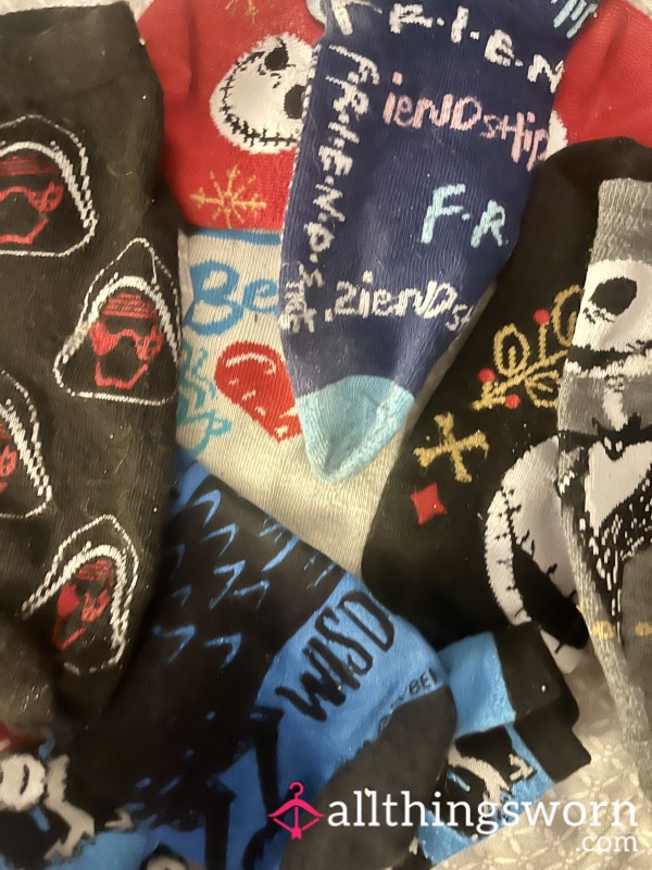 Pop Culture Socks: Star Wars, Harry Potter, Friends, Marvel, And Nightmare Before Christmas