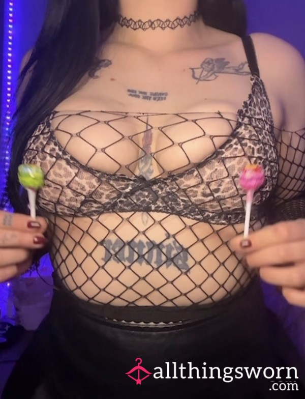 🐱 🍑pops 🍭