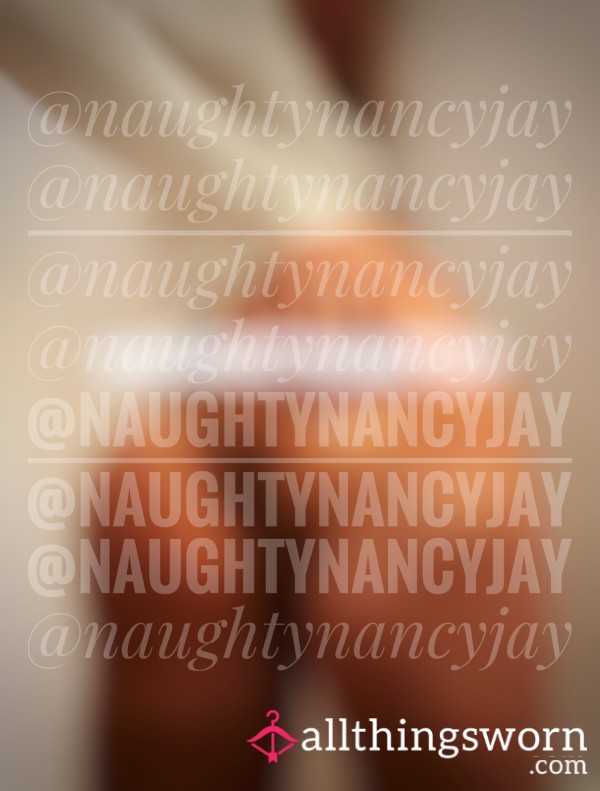 Post Gym Girl Strip Photo Set! 🍑💦 Bent Over. All H0les SPREAD!