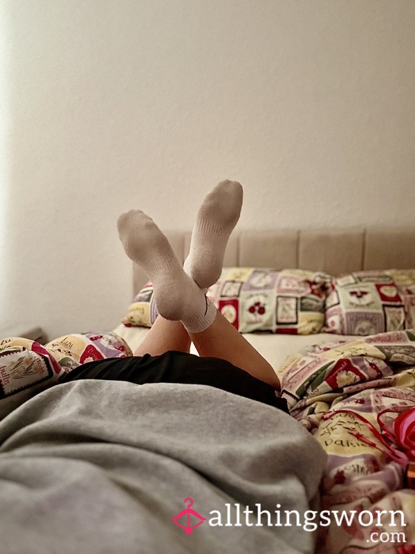 POST-Ma**AGE SOCKS 🔥