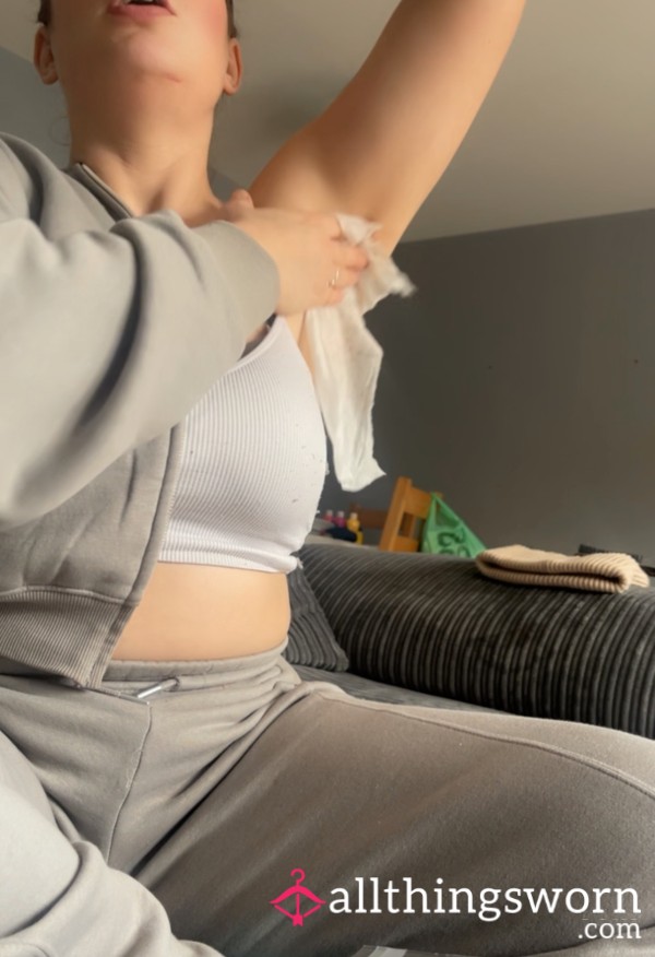 🥵💪 Post Run Hairy Sweaty Armpit Wipes – Used And Ready 💦👃 / 📦 UK Postage & 🎥 3 Min Video Included 🔥