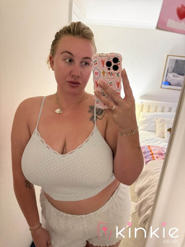 Post S** Pyjamas😋
