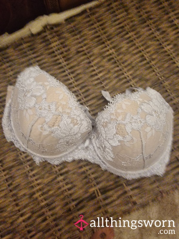 Pour Moi 36DD Well Worn Bra