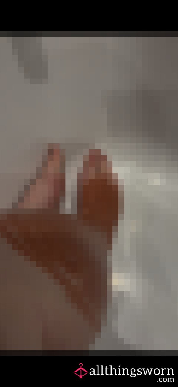 POV - Cleaning My Dirty Makeup Covered Feet 2:30