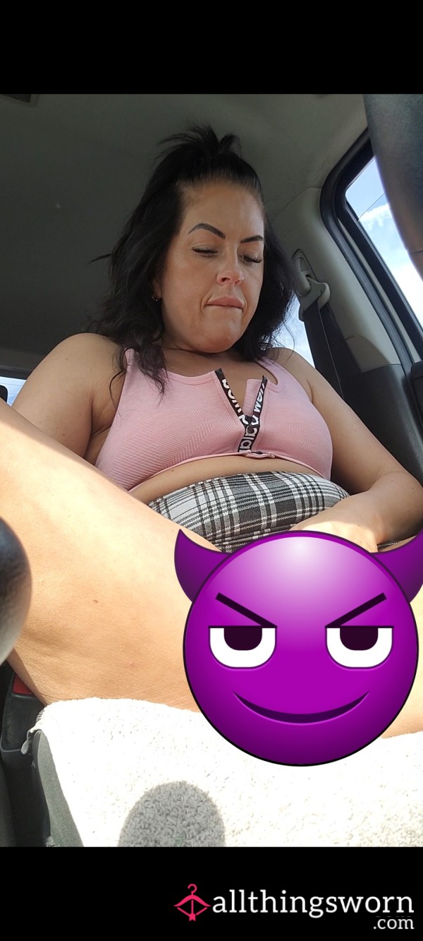 POV Sat In My Car In A Carpark Bored Waiting For My Friend So I Get Myself Off And Squirt Everywhere!