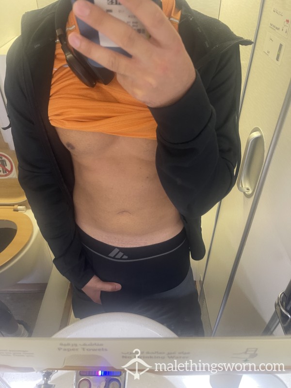 POV Wanking And C*mming In A Plane Toilet ✈️😈💦