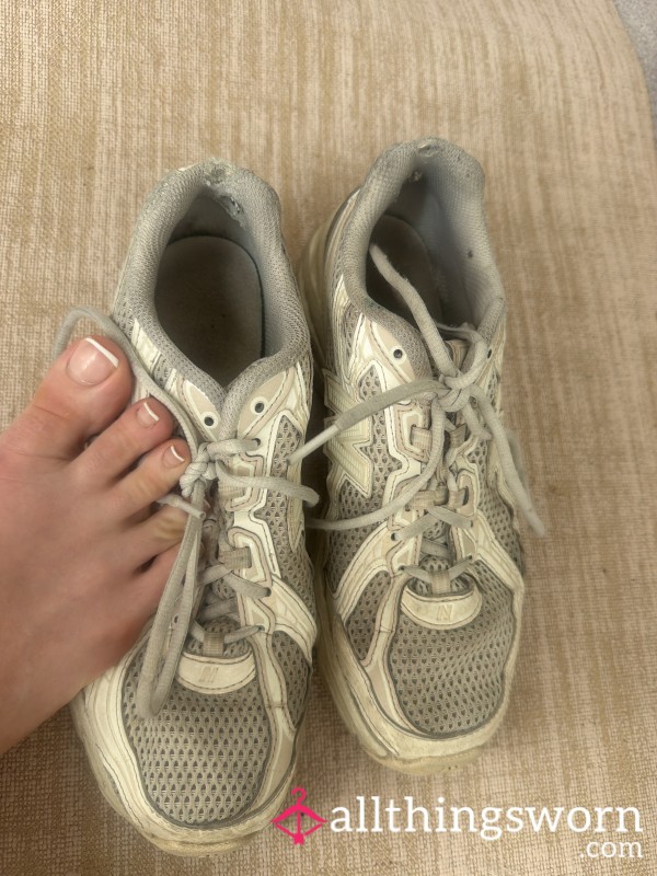 Pre-loved Trainers