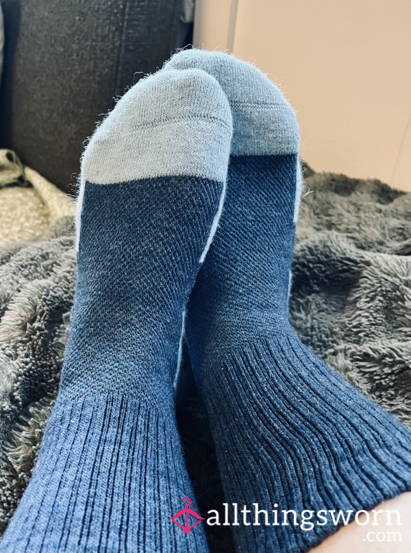 PRE-ORDER] Thick Scandinavian Wool Socks – High Scent & Cozy Vibes🌸