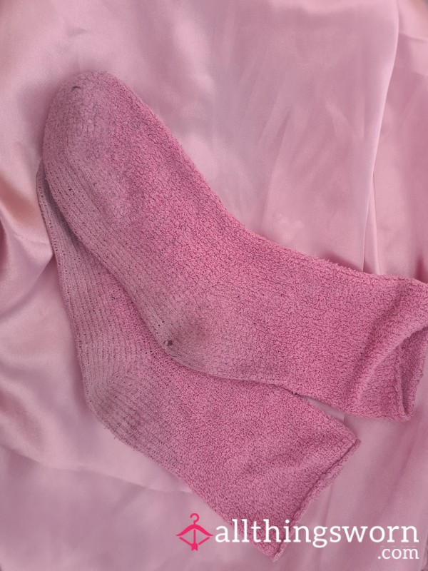 Pre-loved 🌸 Fluffy Pink Cosy Socks
