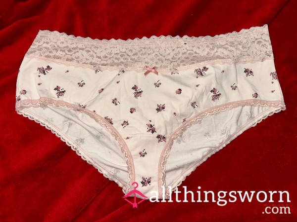 ~PRECIOUS PINK FLor*l LACE TRIM COTTON CHEEKY PANTY~